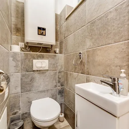 Apartman Forest Földvár By Bltn Balatonföldvár
