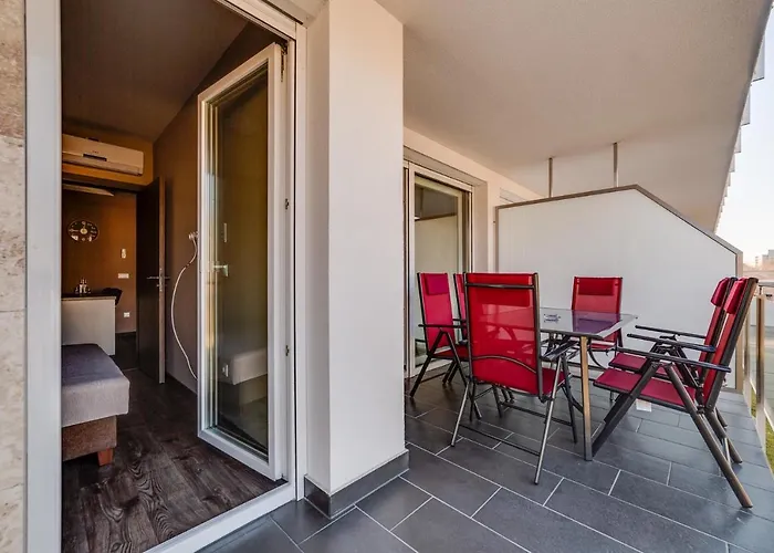 Forest Foeldvar By Bltn *