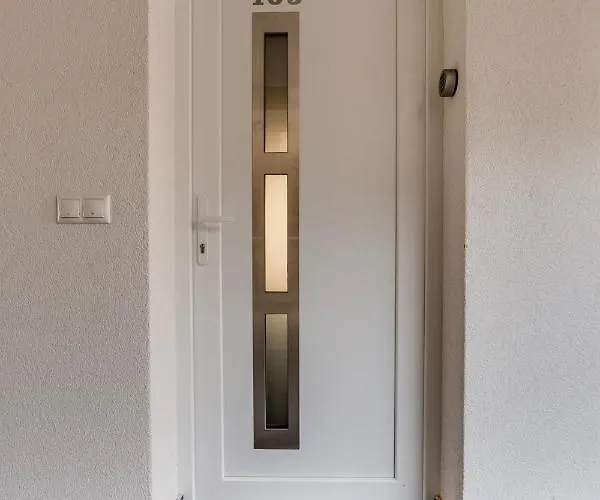 Forest Foeldvar By Bltn Apartment