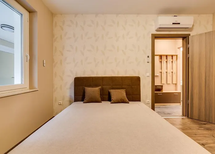 Forest Foeldvar By Bltn