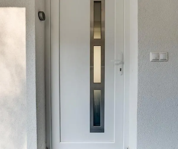 Forest Foeldvar By Bltn Apartmán *