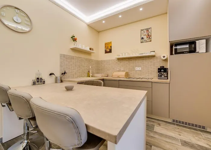 Forest Foeldvar By Bltn Apartmán *