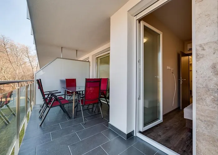 Forest Foeldvar By Bltn Apartment *